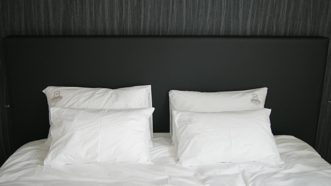 Hotel Kronacker Tienen Esterno foto