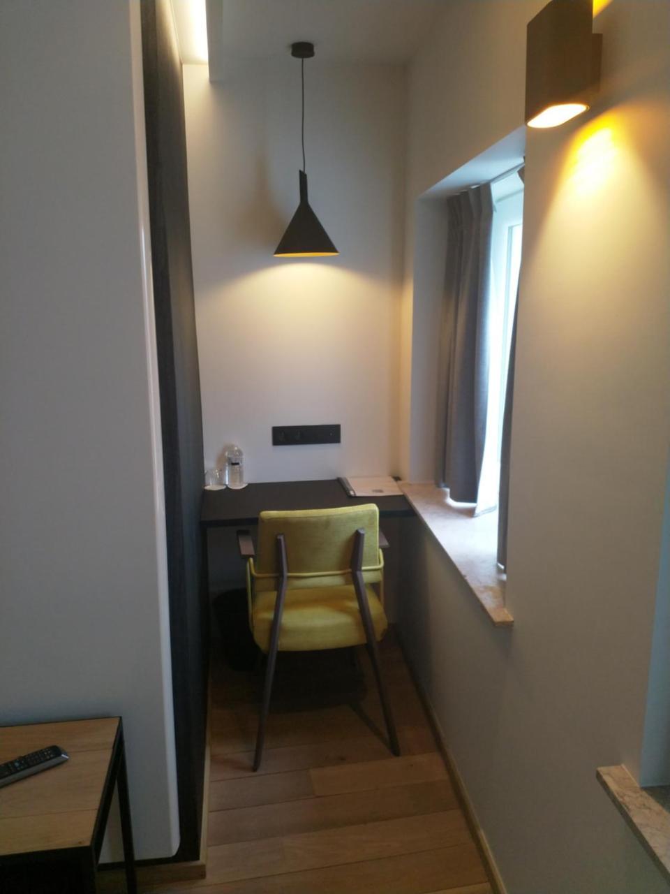 Hotel Kronacker Tienen Esterno foto