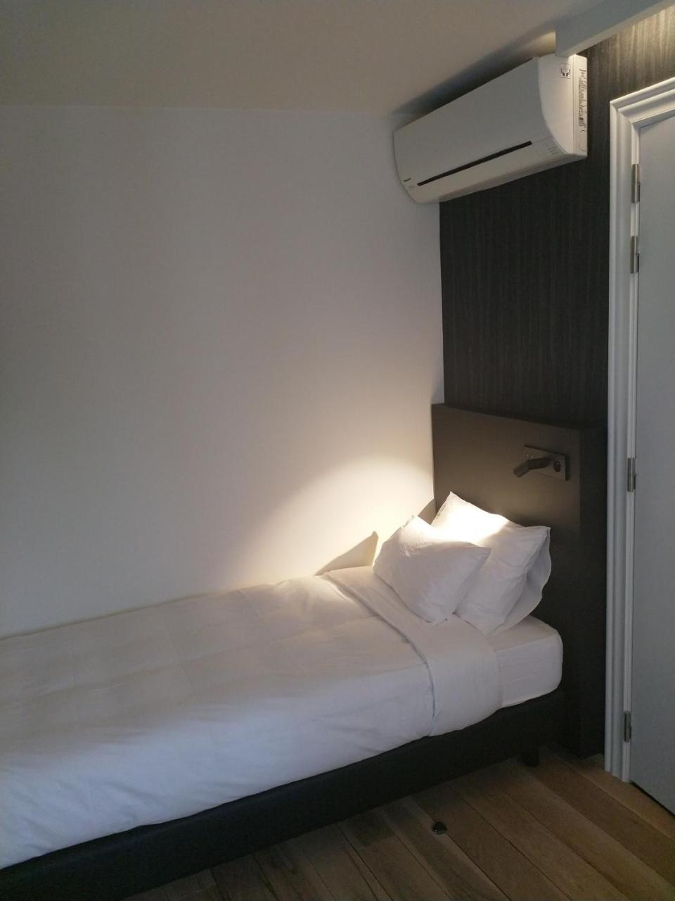 Hotel Kronacker Tienen Esterno foto